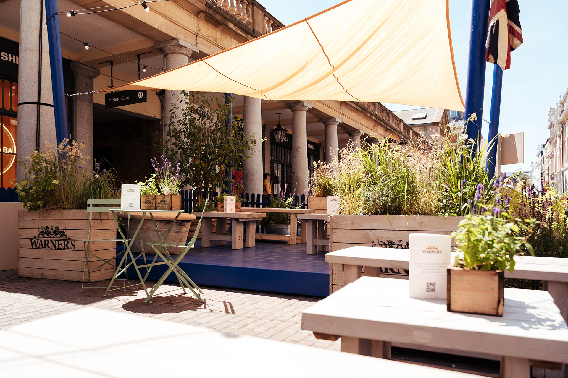 Warner's Gin Barn - Electric Sunshine events & experiential
