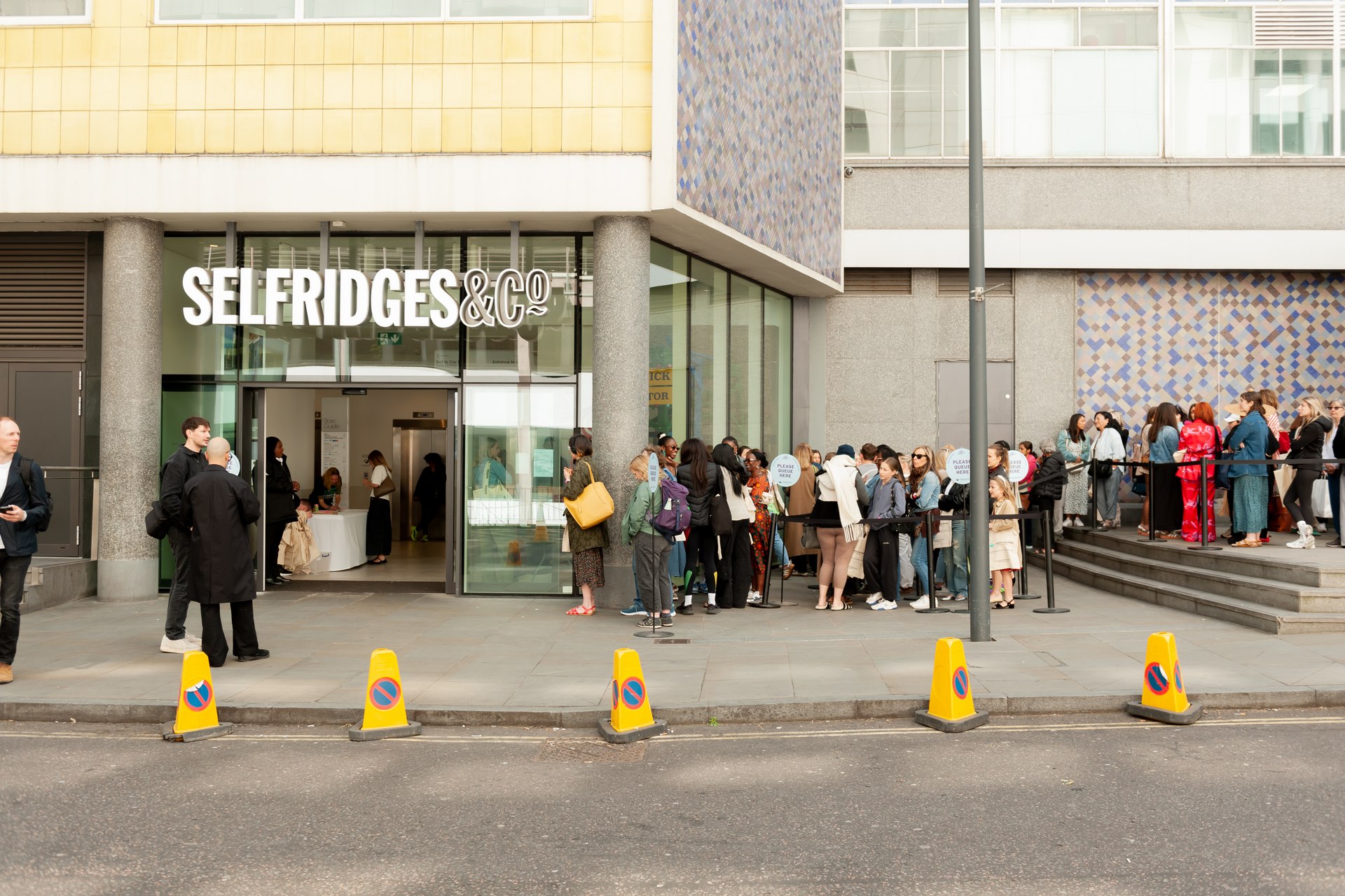 #SheInspiresMe Car Boot Sale - Electric Sunshine events & experiential