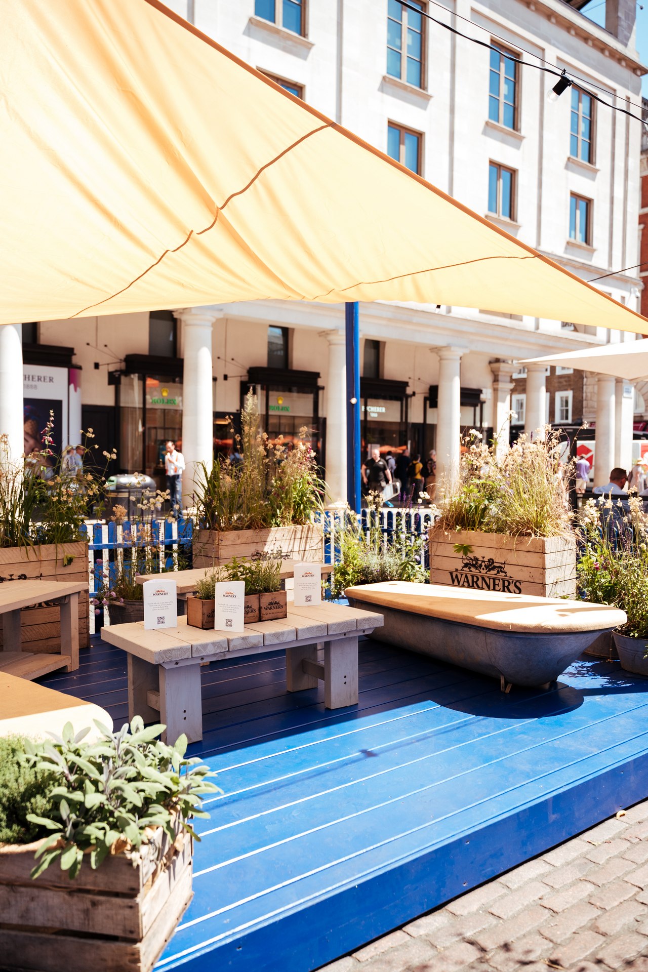 Warner's Gin Barn - Electric Sunshine events & experiential